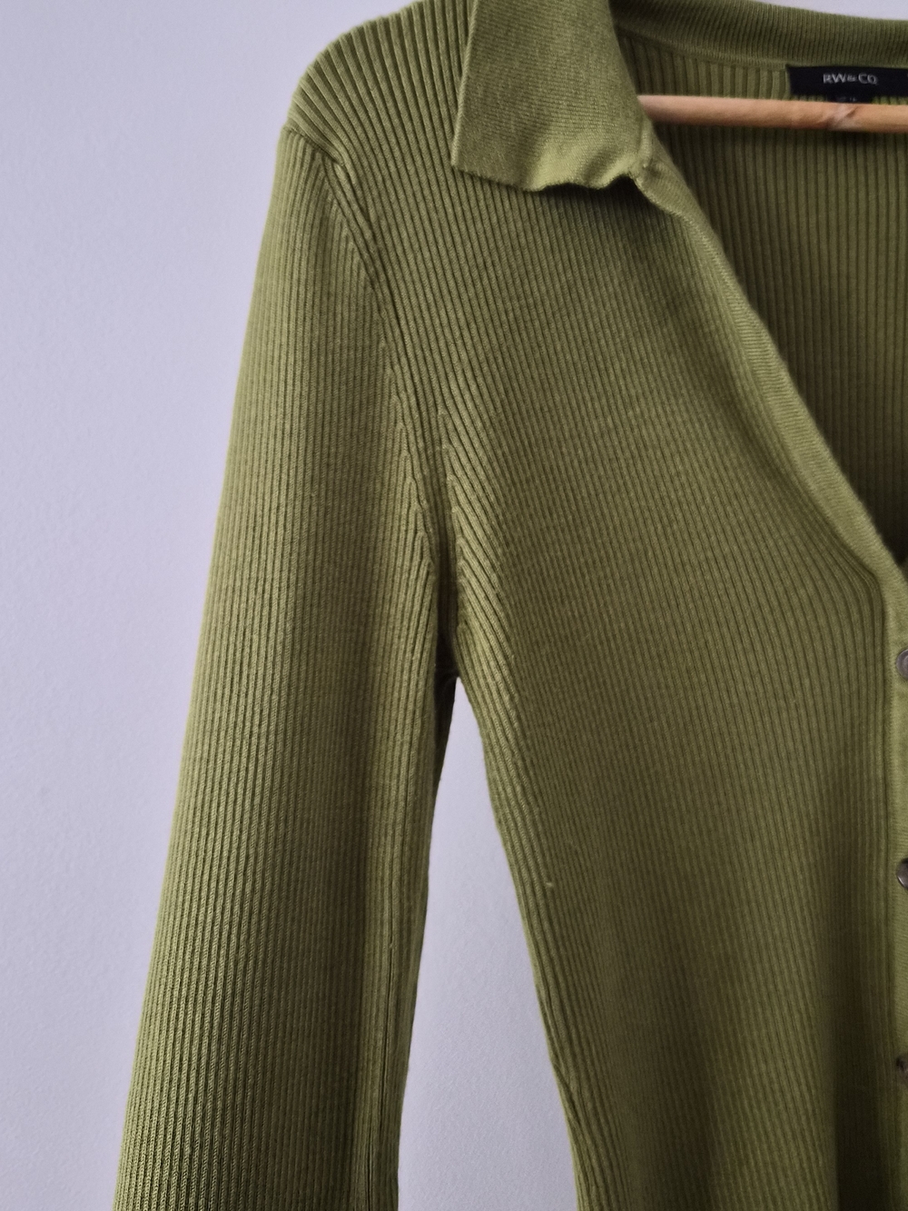 RW&CO. Olive Green Ribbed Button-Front Cardigan - Picture 2 of 5